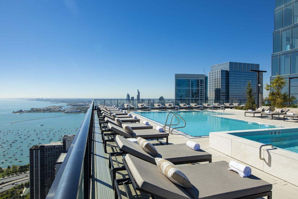 363 E Wacker Drive Unit: 1906