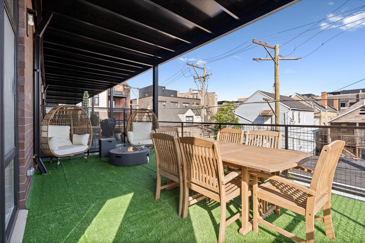 1340 W Chestnut Street Unit: 401