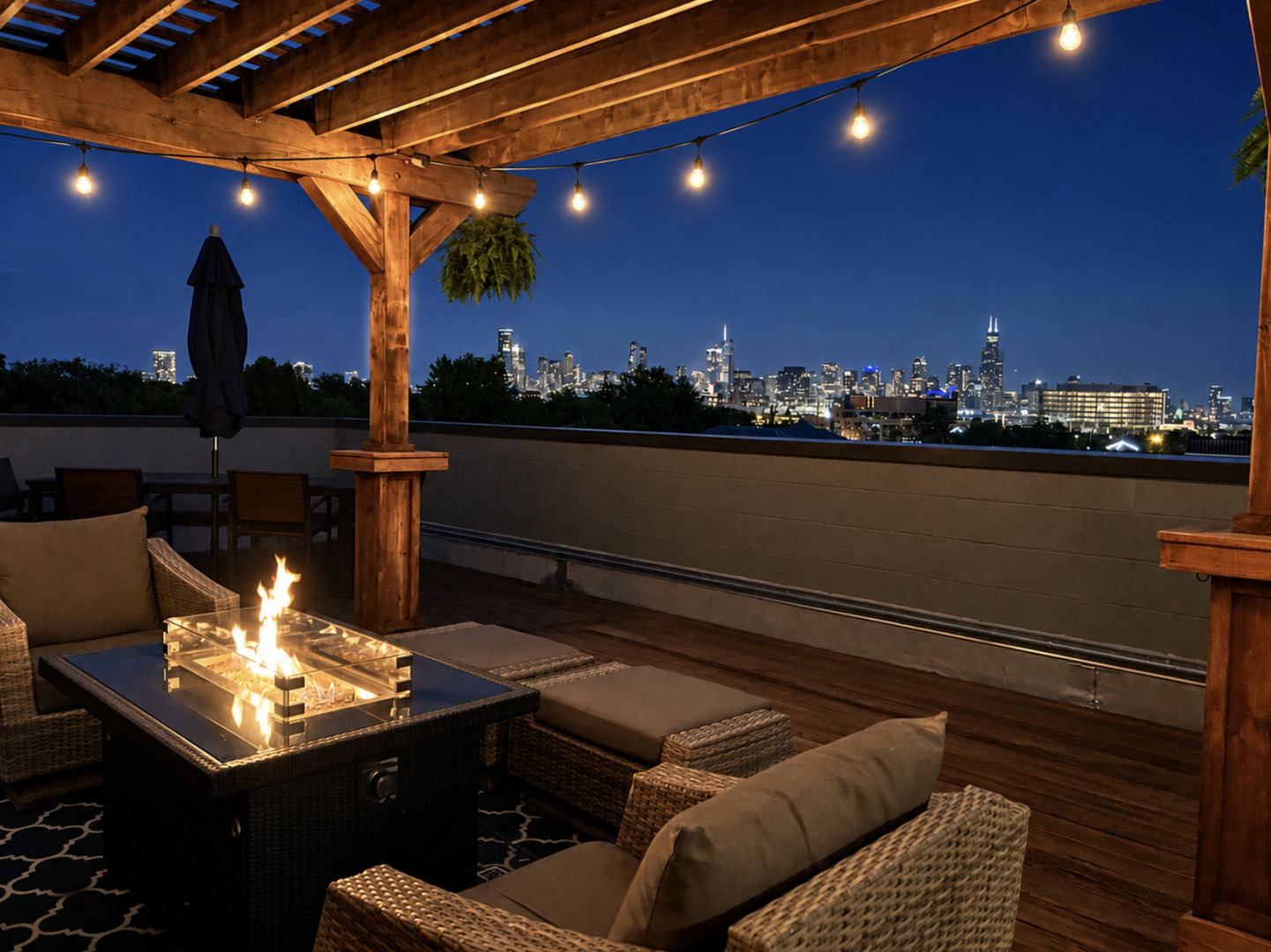 2147 N Southport Avenue Unit: 3