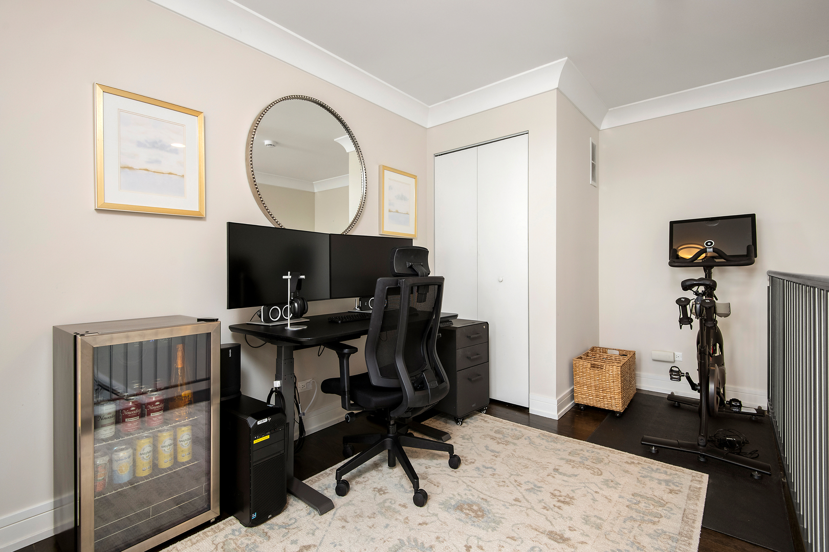 2147 N Southport Avenue Unit: 3