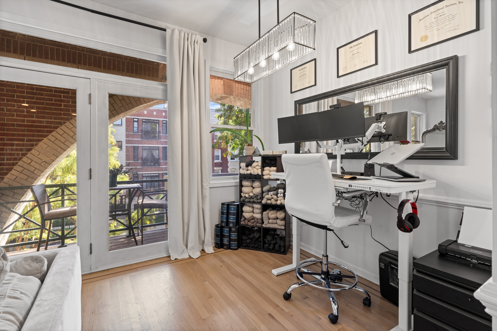 4124 N Kenmore Avenue Unit: 2N