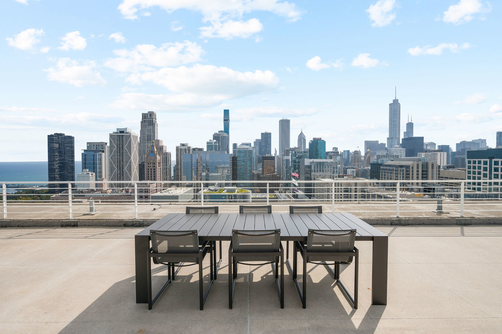 250 E Pearson Street Unit: 1002