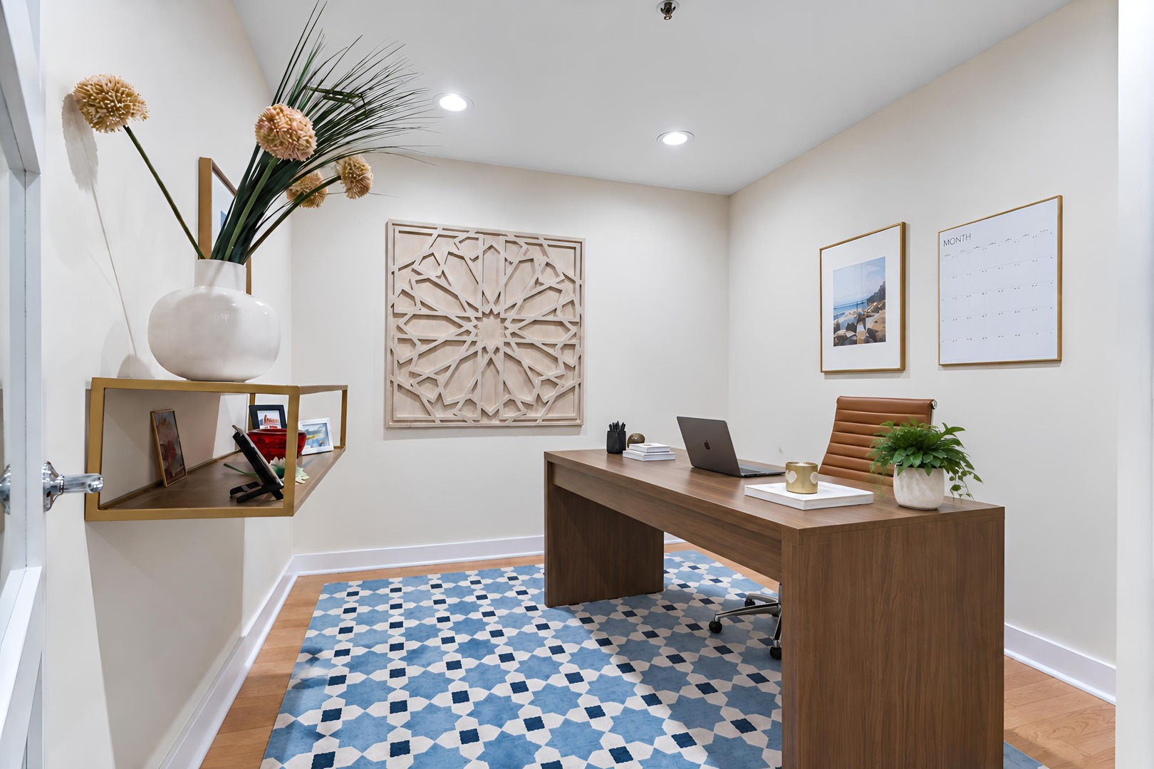 250 E Pearson Street Unit: 1002