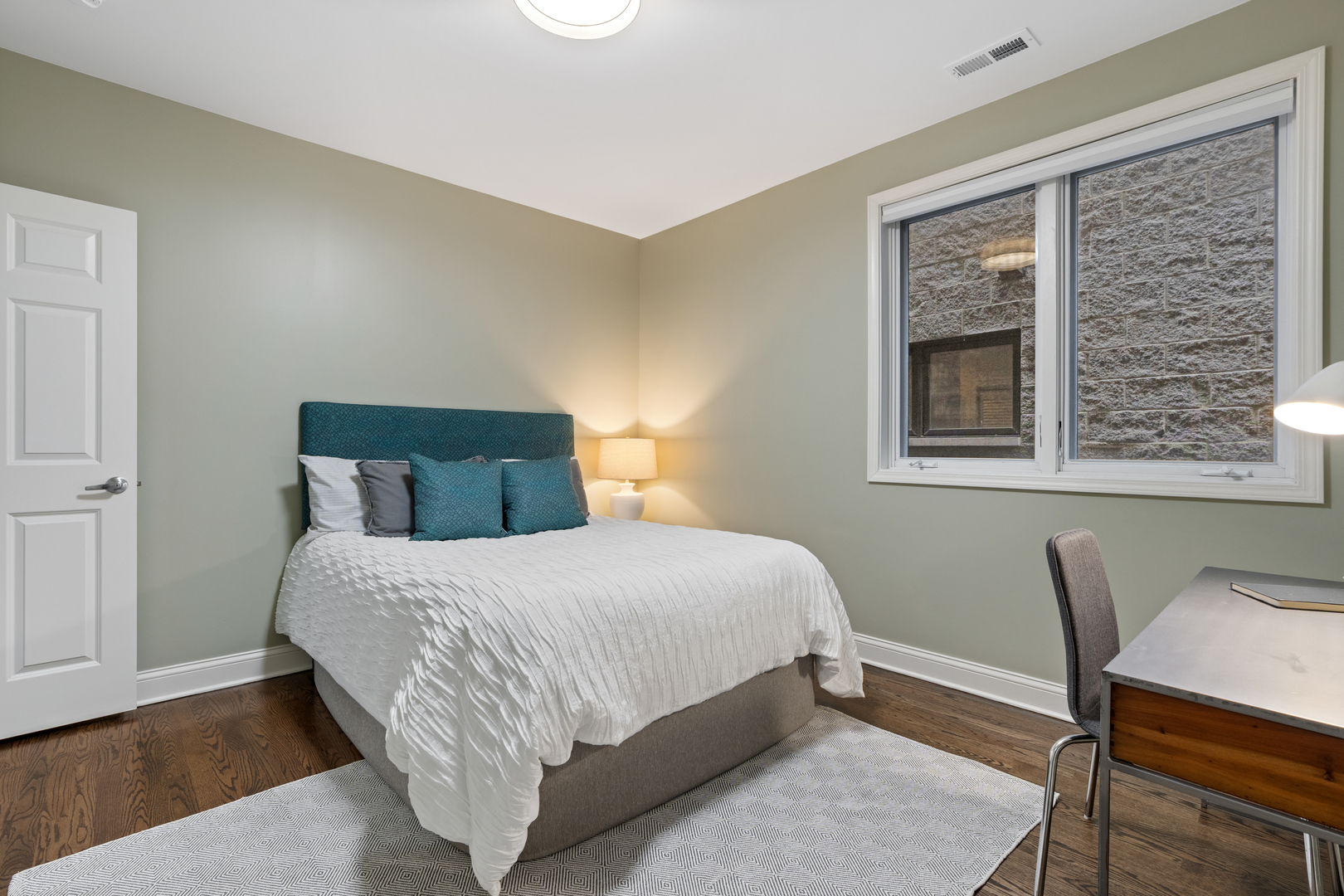 3534 N Fremont Street Unit: 3