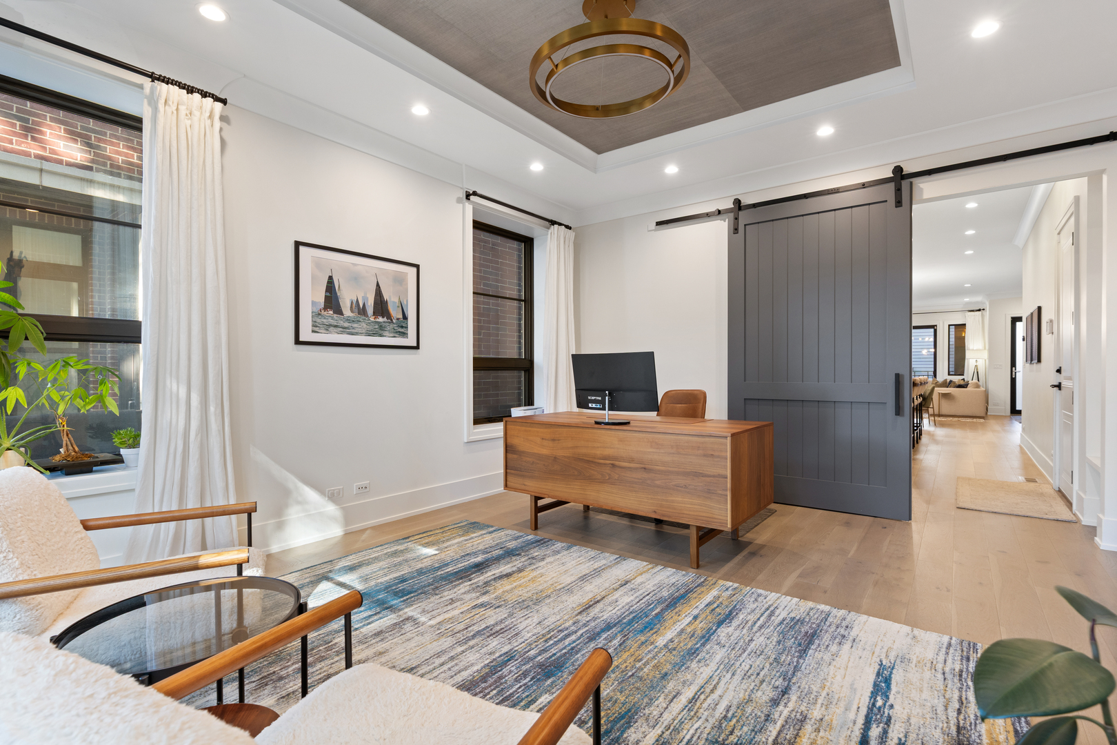 2541 N Wayne Avenue Unit: 1N