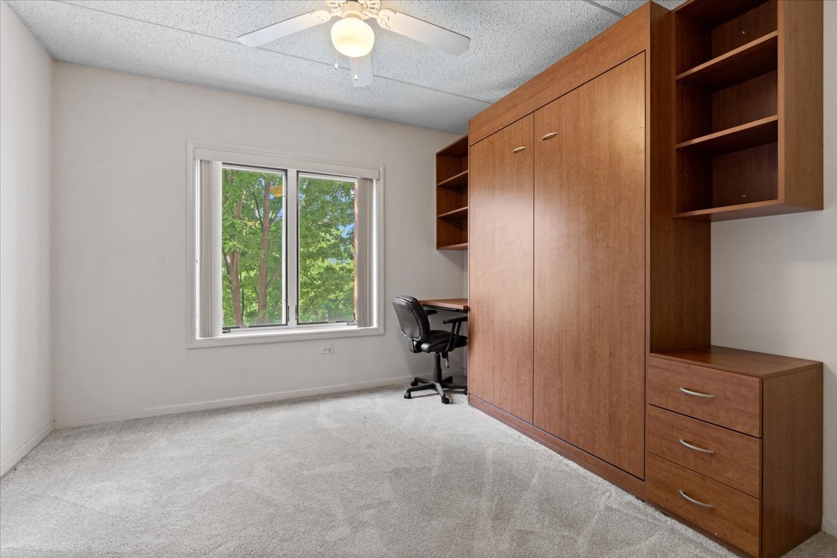 5155 Madison Street Unit: 402