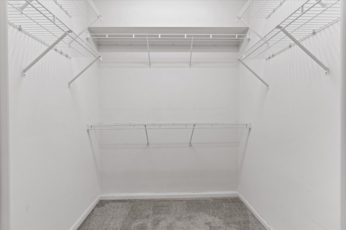 5155 Madison Street Unit: 402