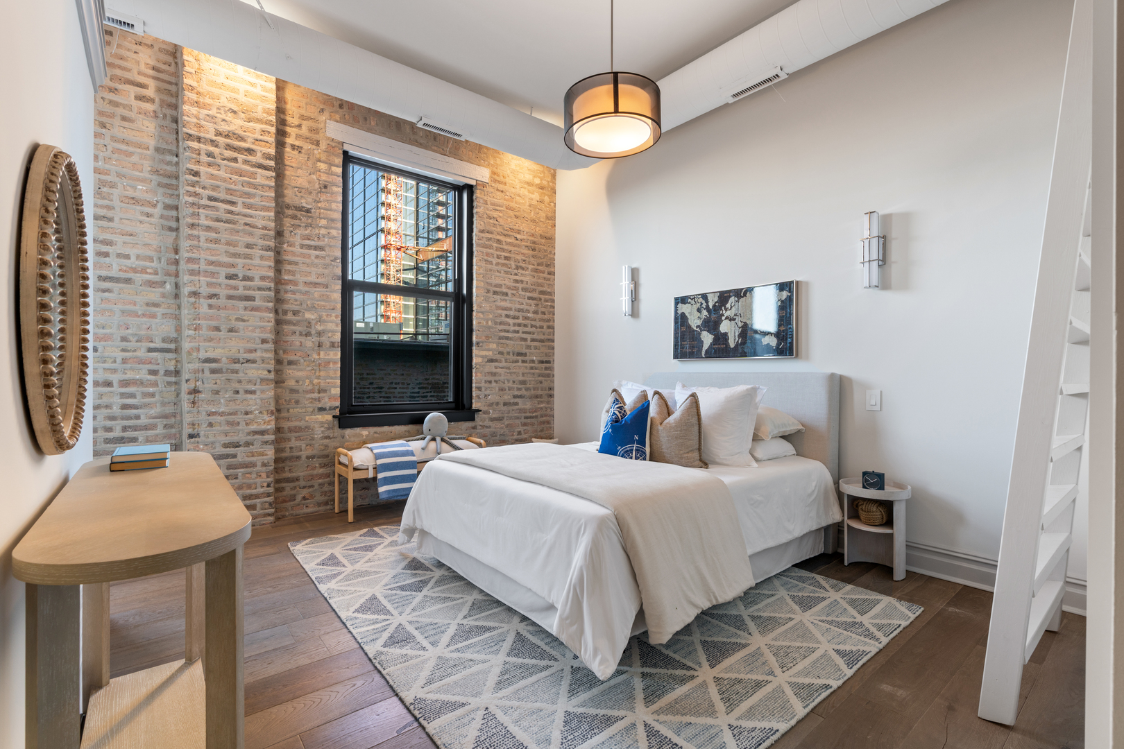 401 N Aberdeen Street Unit: 4N