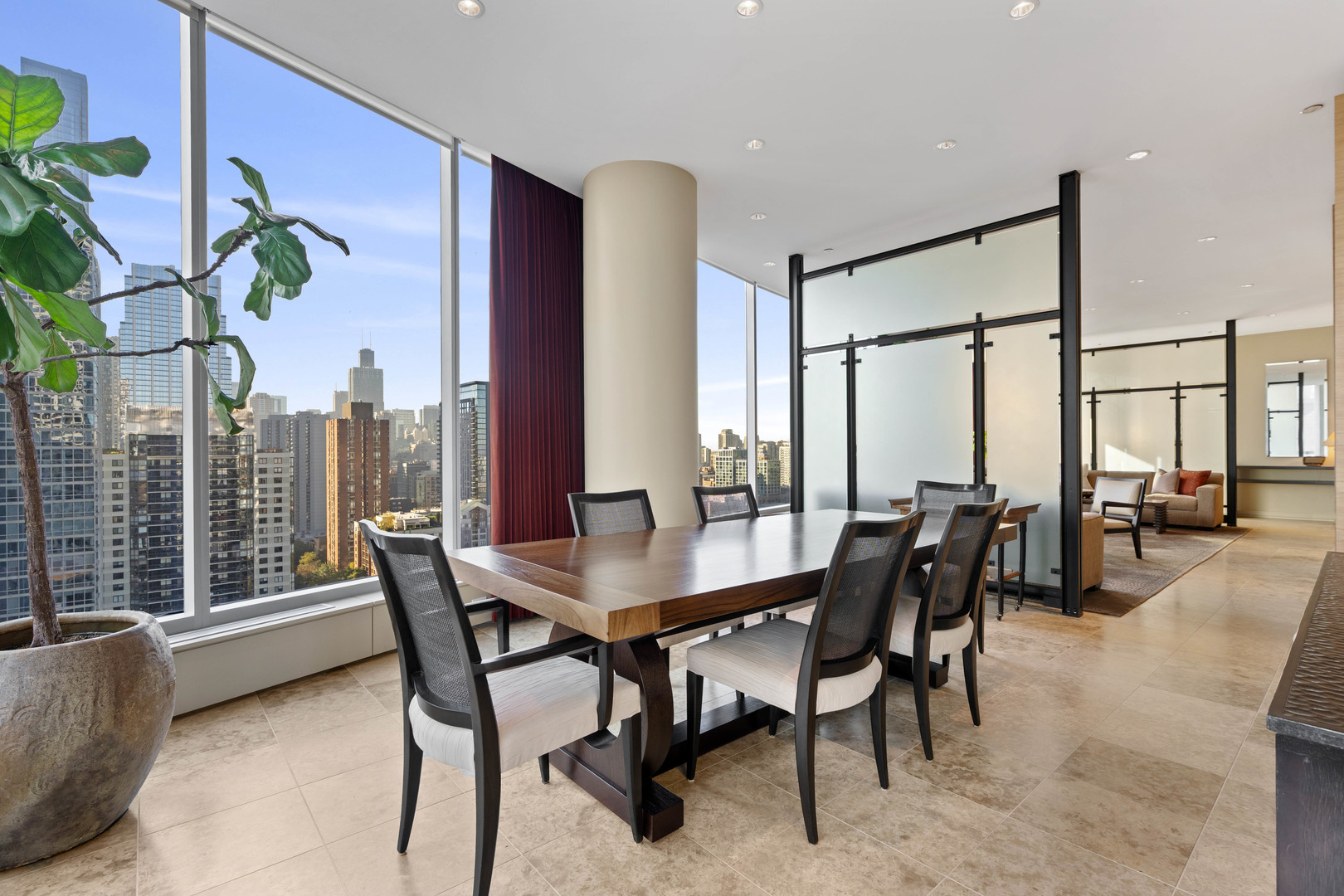 30 W Oak Street Unit: 20A