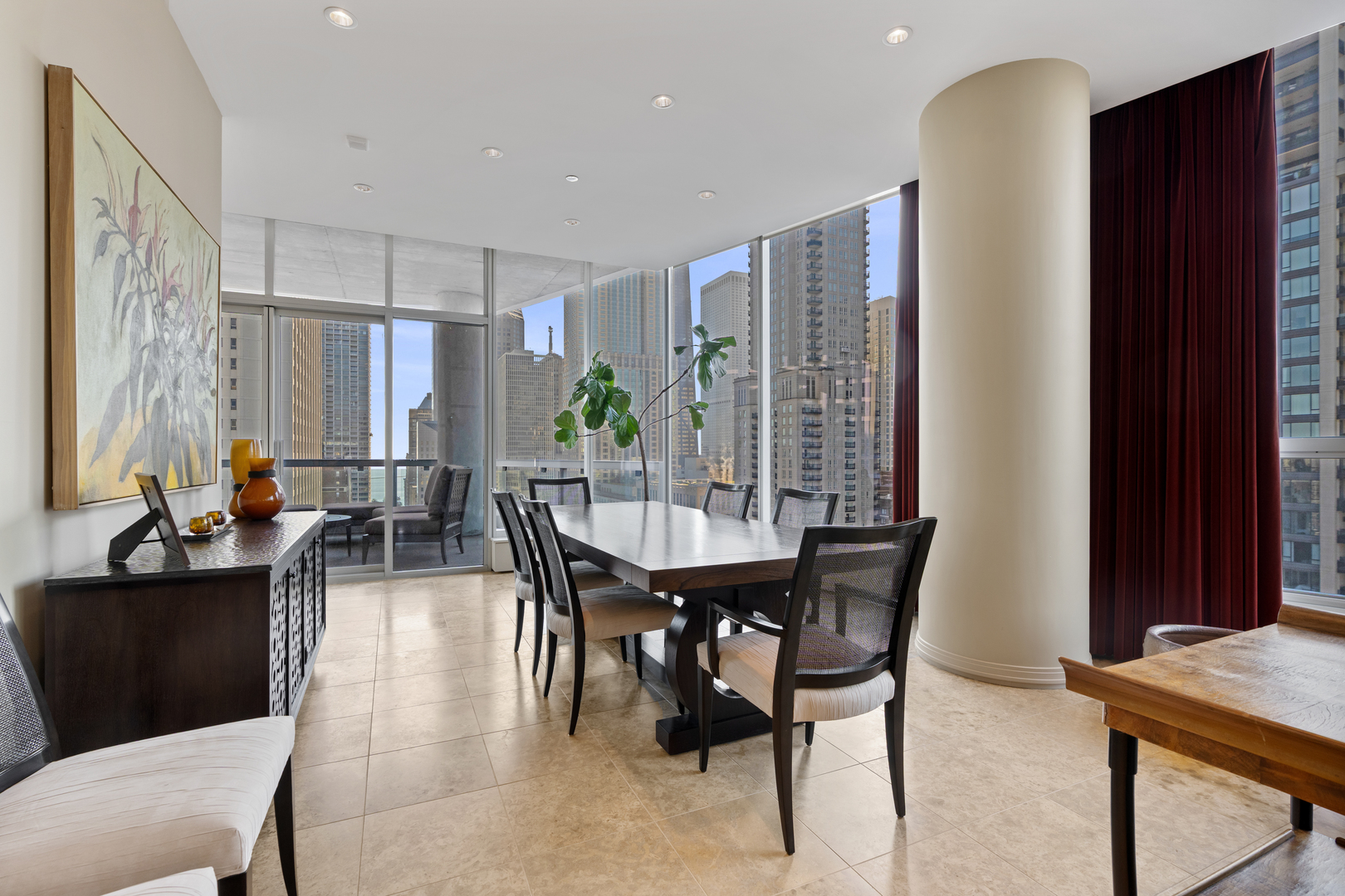 30 W Oak Street Unit: 20A