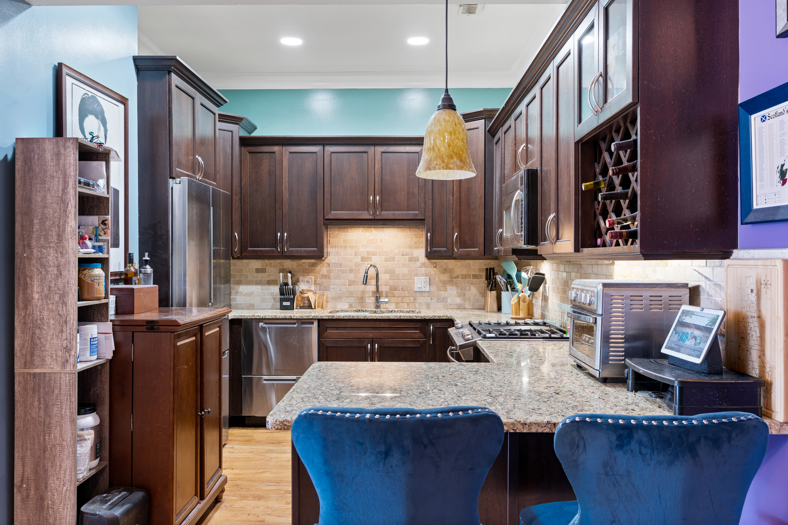 4927 N Damen Avenue Unit: 2E