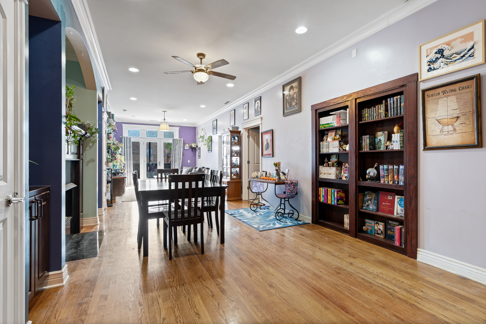 4927 N Damen Avenue Unit: 2E
