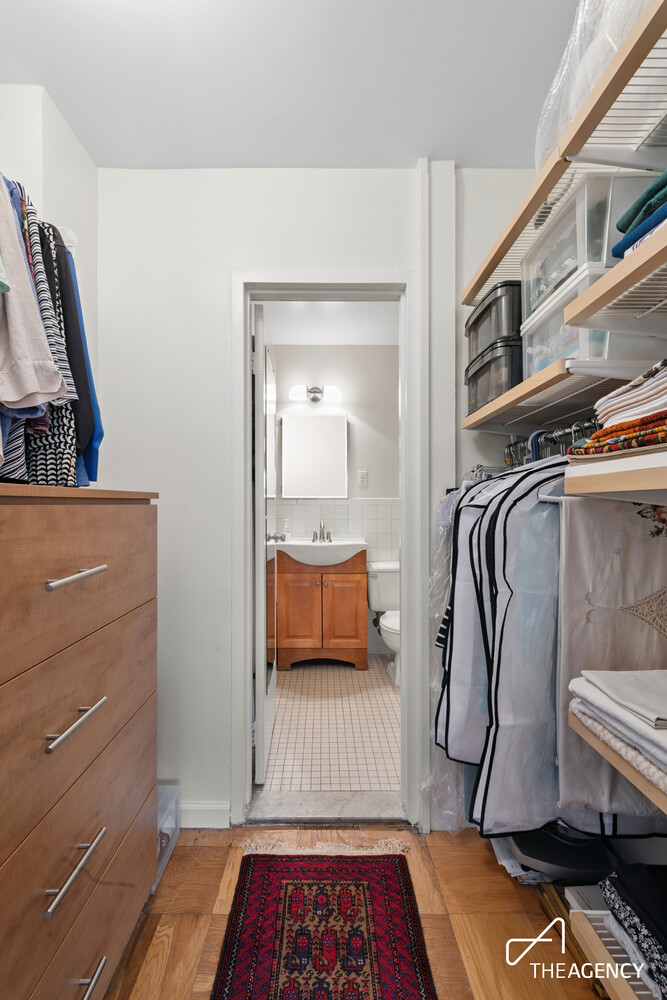 150 W END Avenue 5J