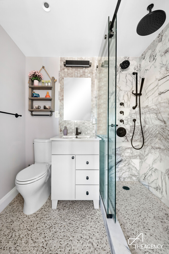 205 W END Avenue 28FG