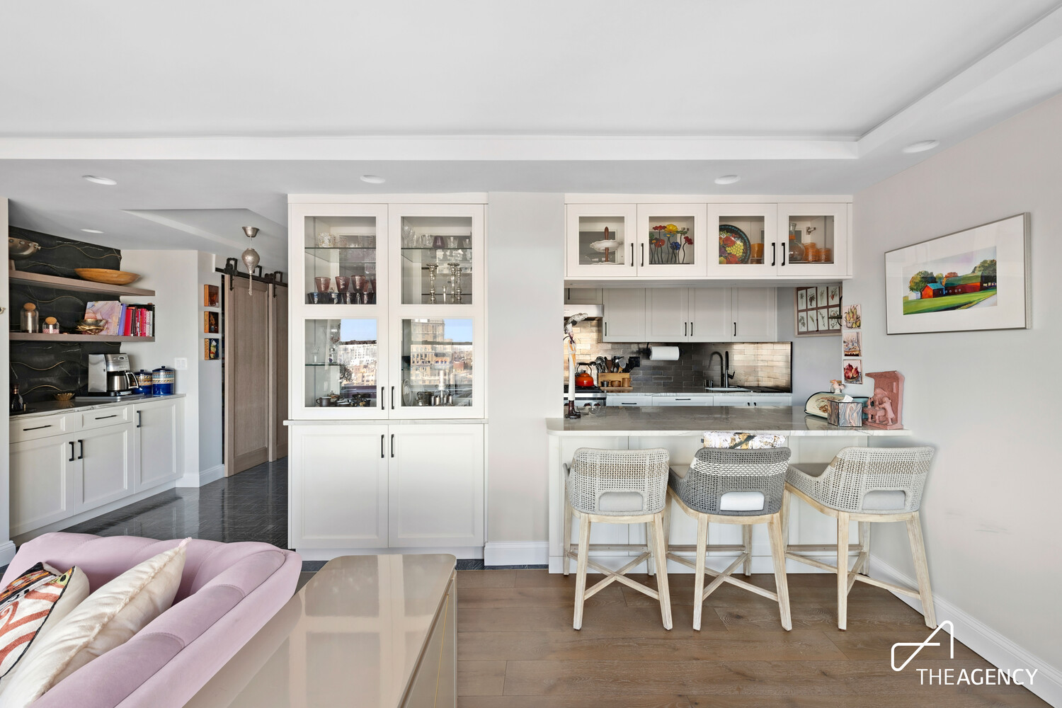 205 W END Avenue 28FG