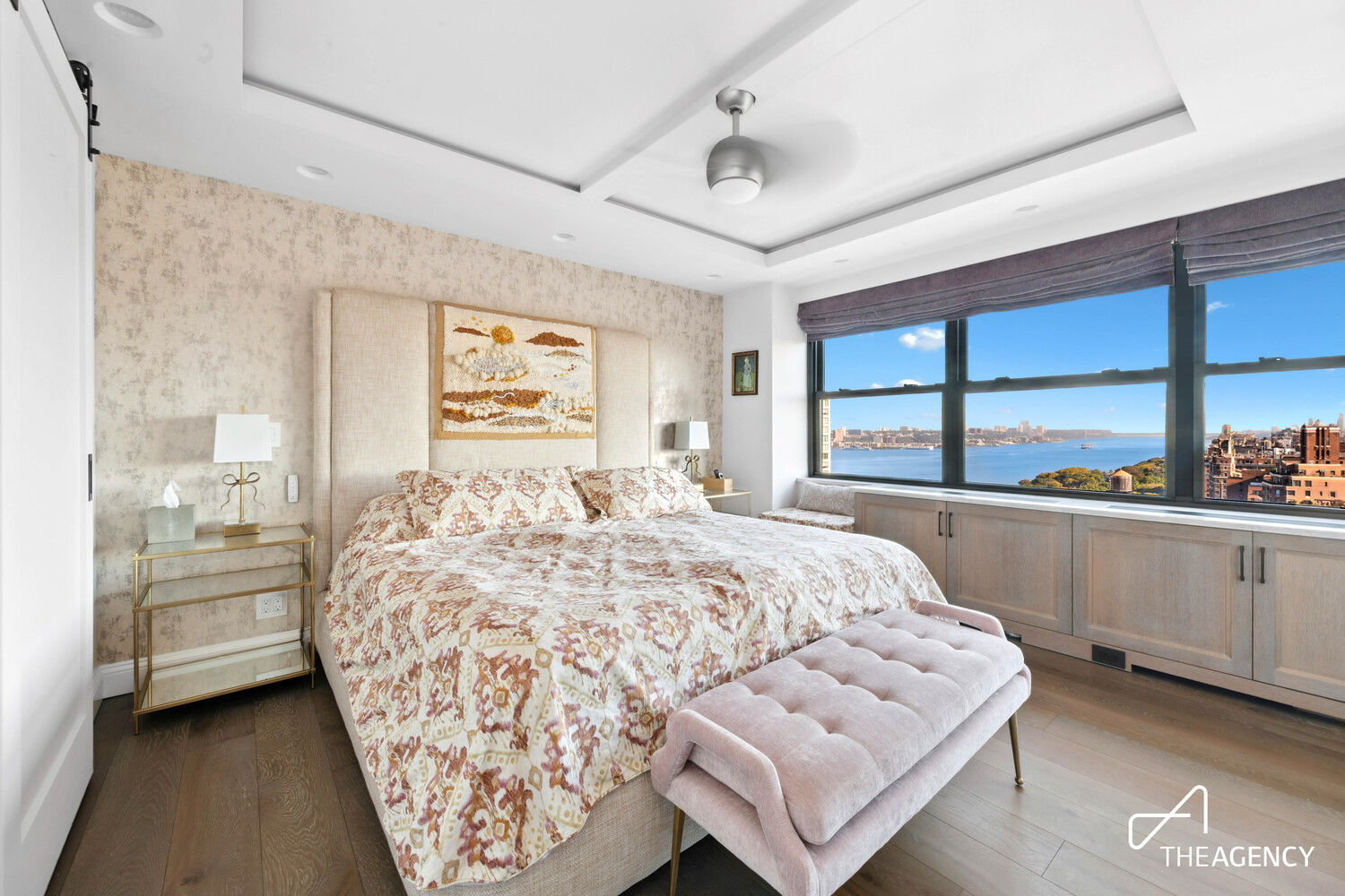 205 W END Avenue 28FG