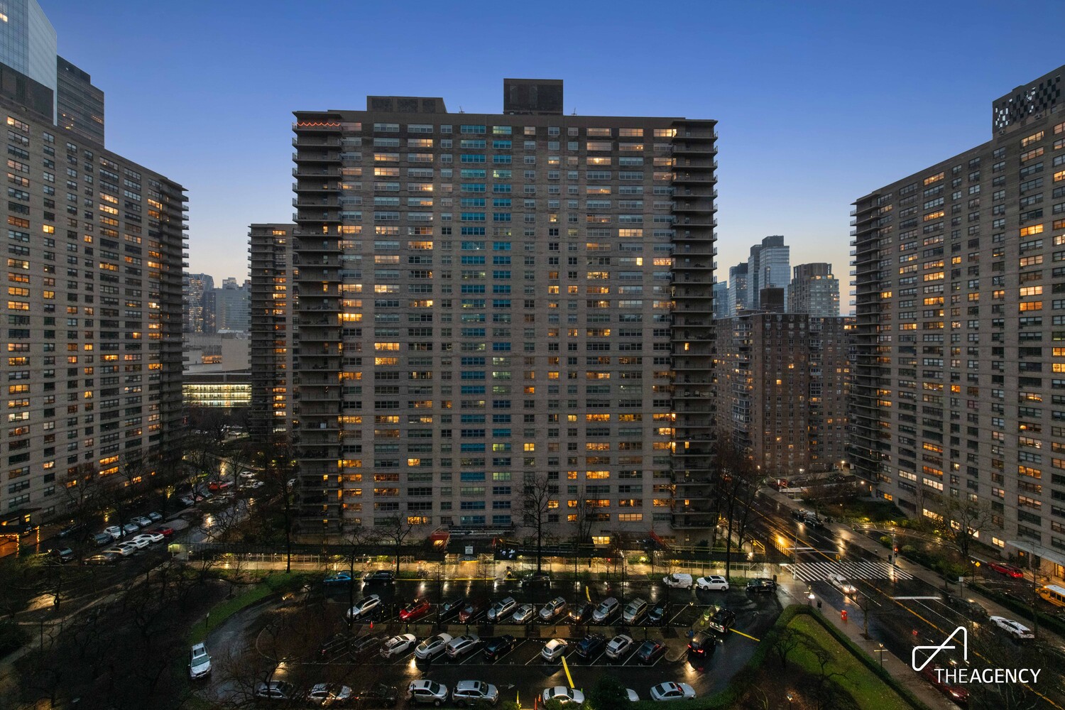 180 W END Avenue 14G