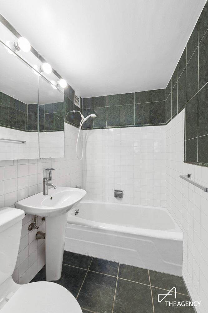 170 W END Avenue 10P