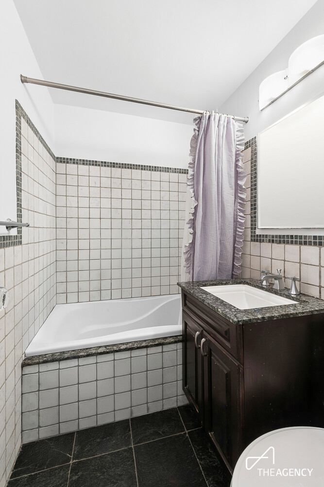 150 W END Avenue 19C