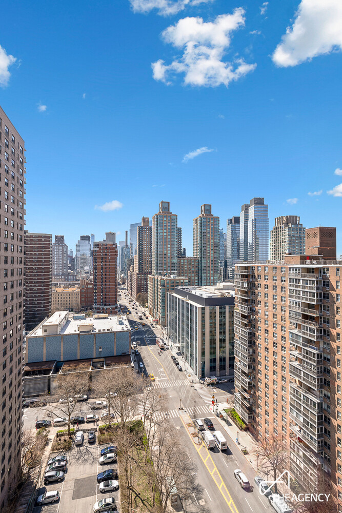 150 W END Avenue 19C