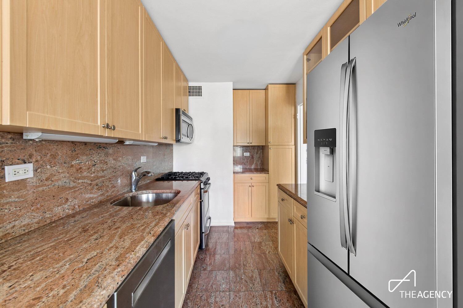 205 W END Avenue 26A