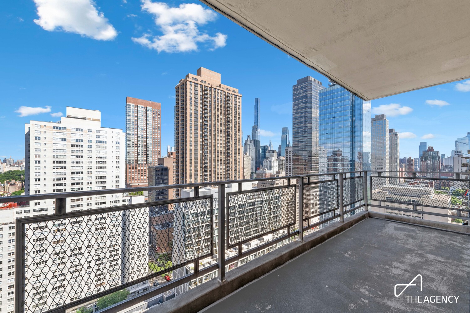 170 W END Avenue 30S