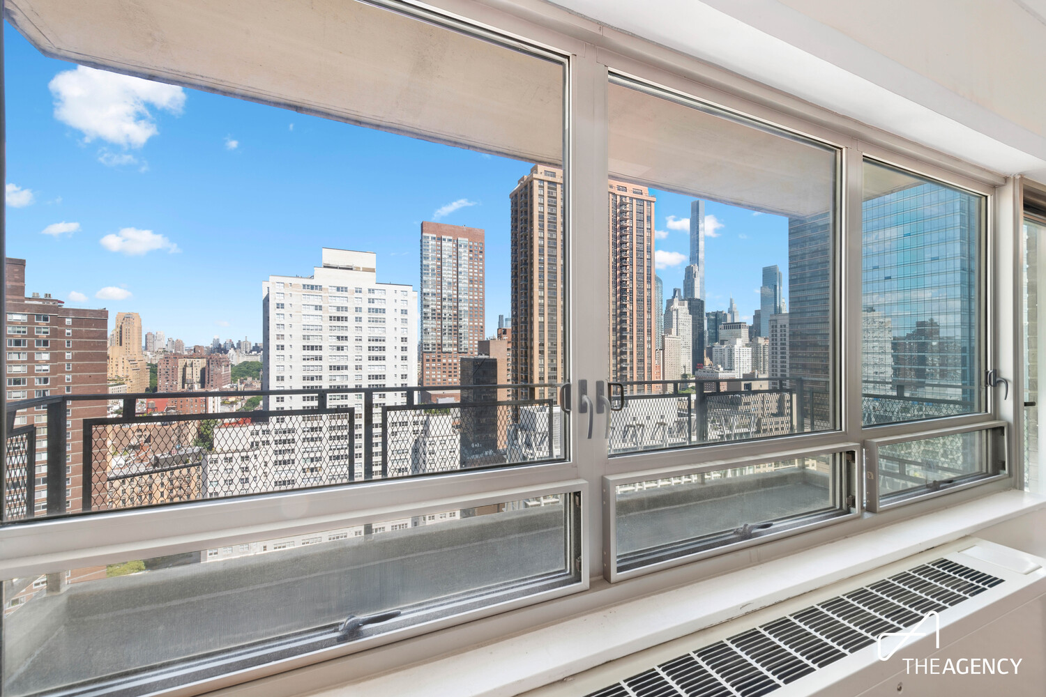 170 W END Avenue 30S