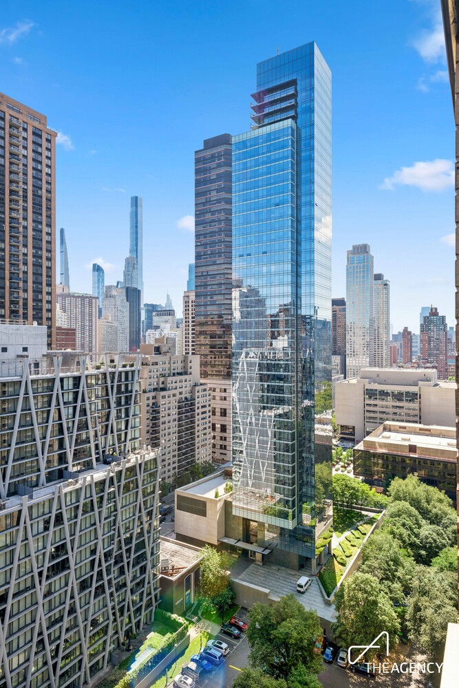 170 W END Avenue 25A