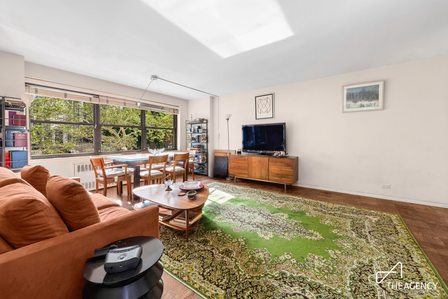 185 W END Avenue 2G