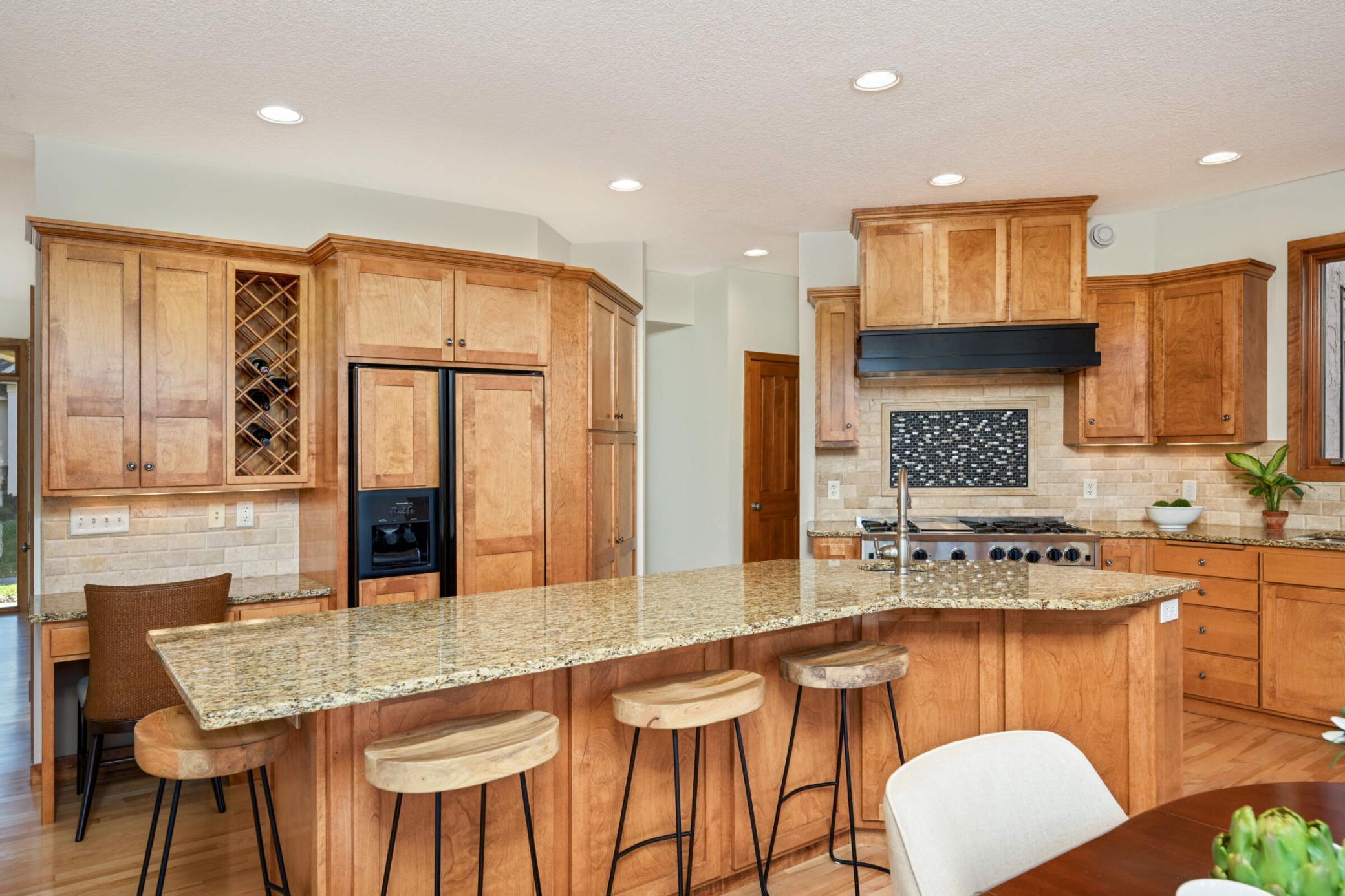 18136 Overland Trail