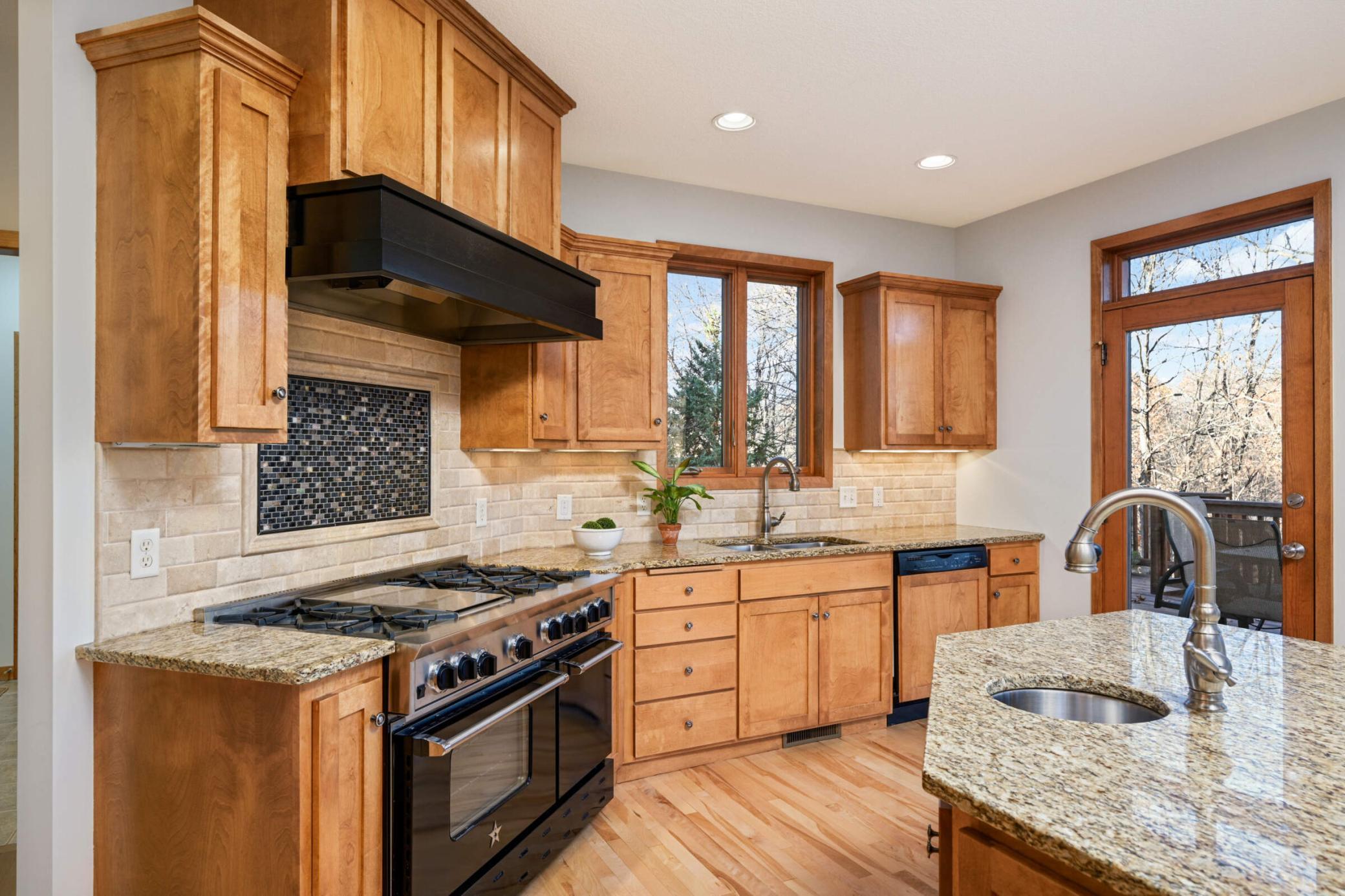 18136 Overland Trail