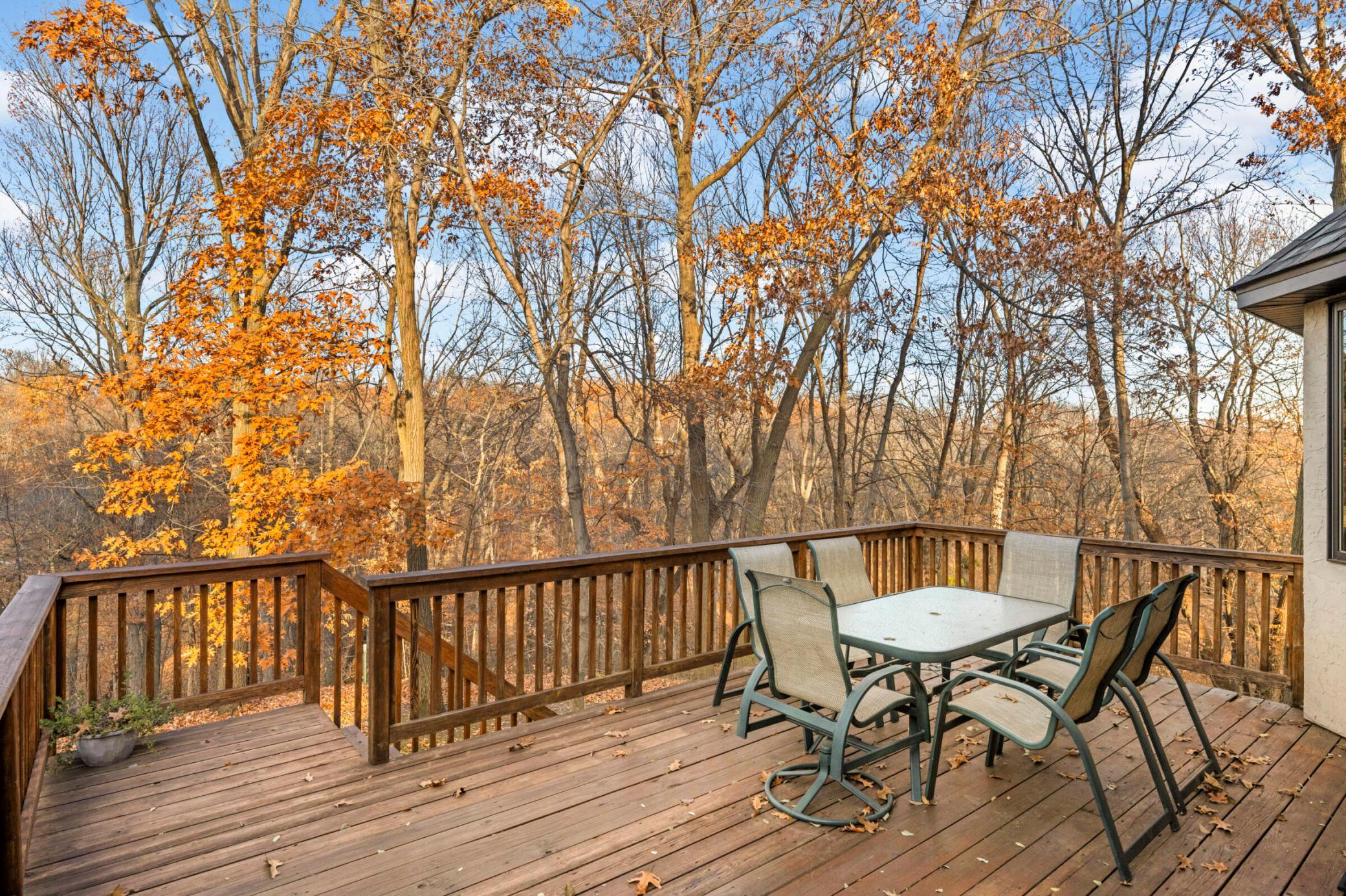 18136 Overland Trail