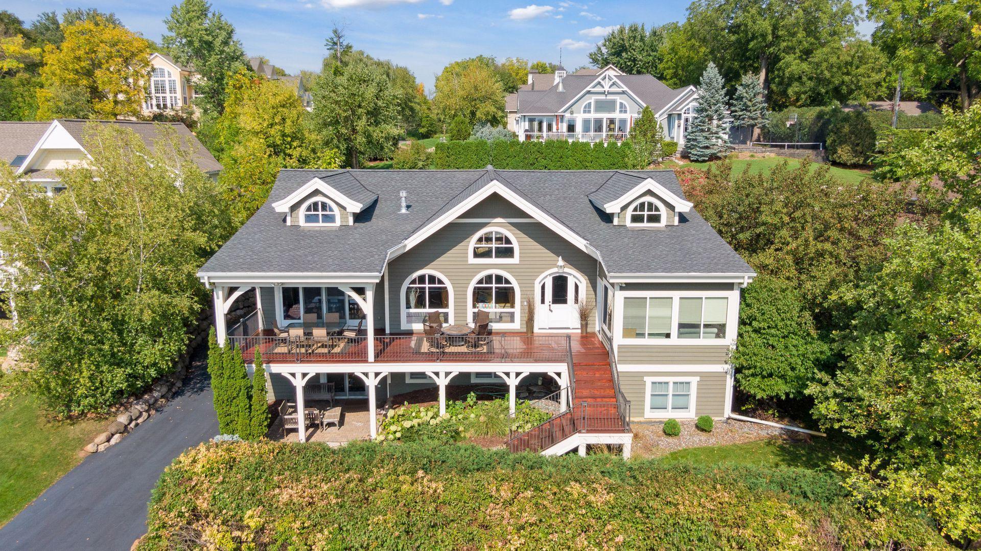 5140 Greenwood Circle