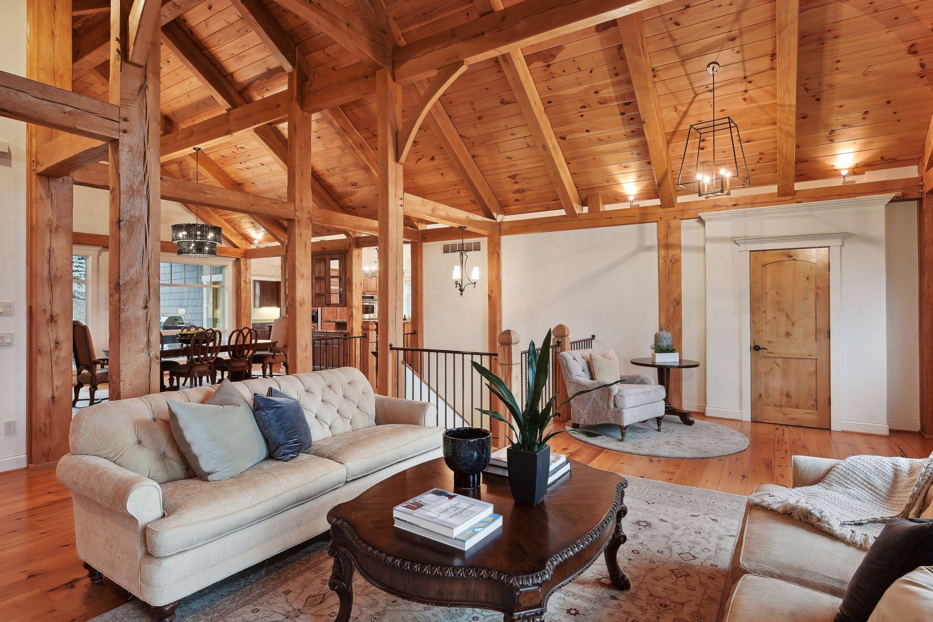 5140 Greenwood Circle