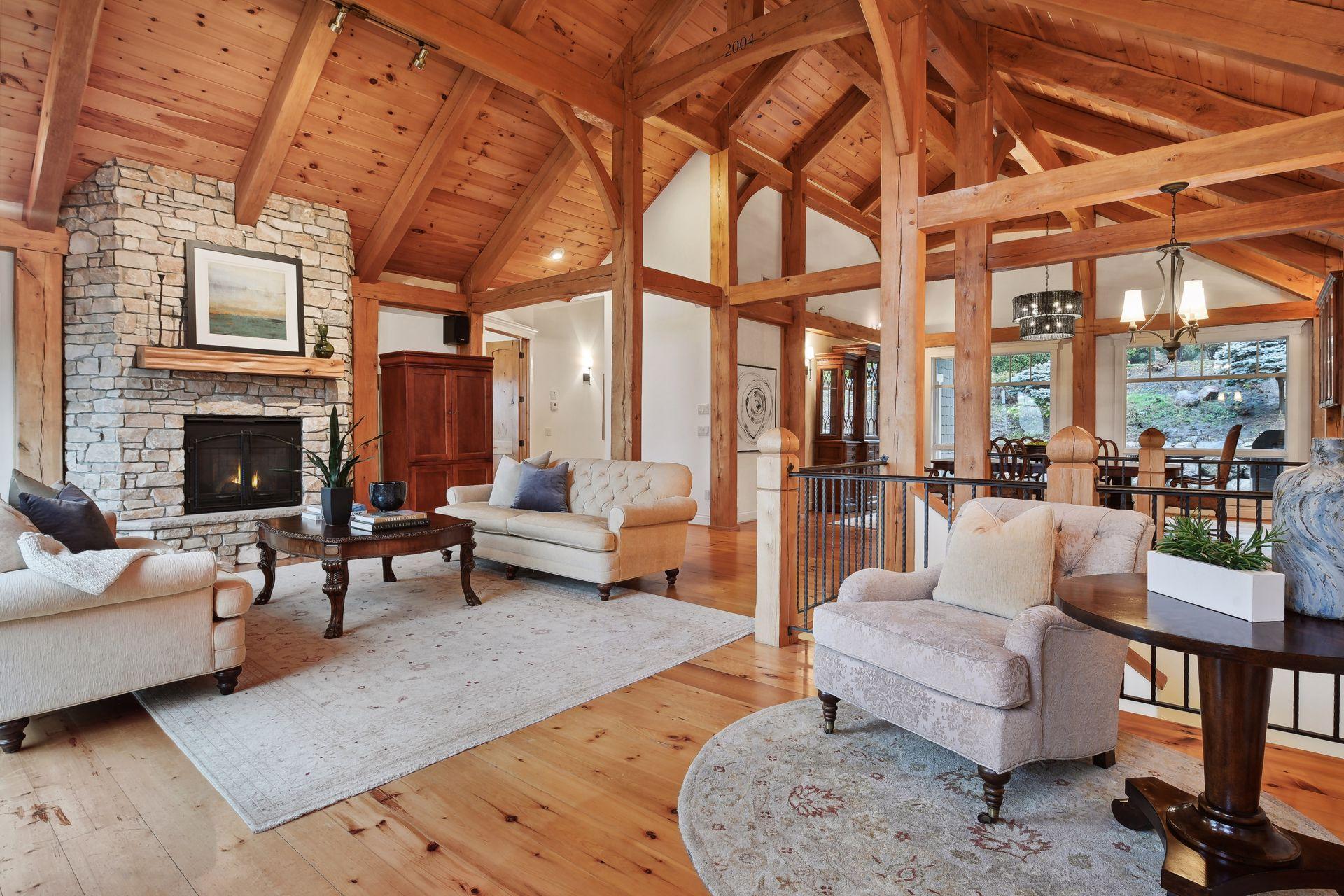 5140 Greenwood Circle