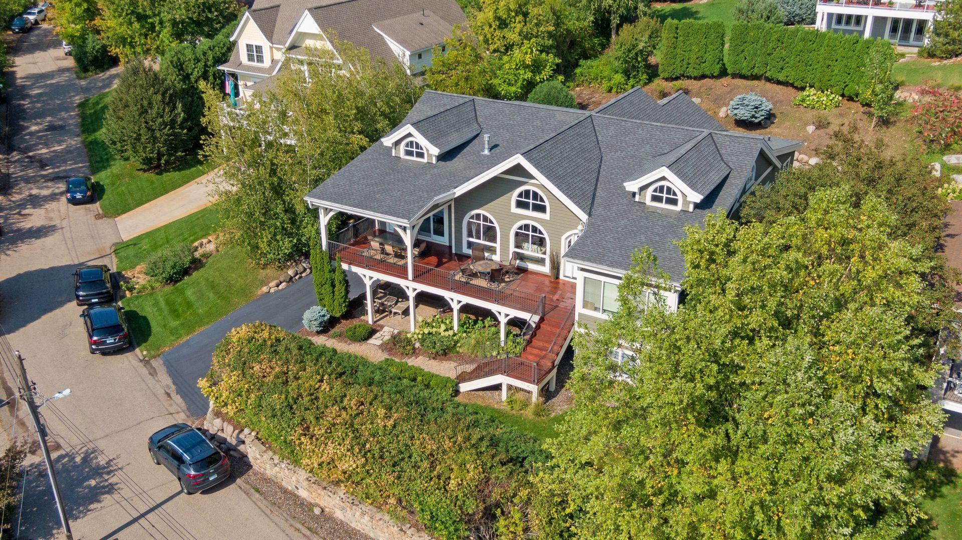 5140 Greenwood Circle