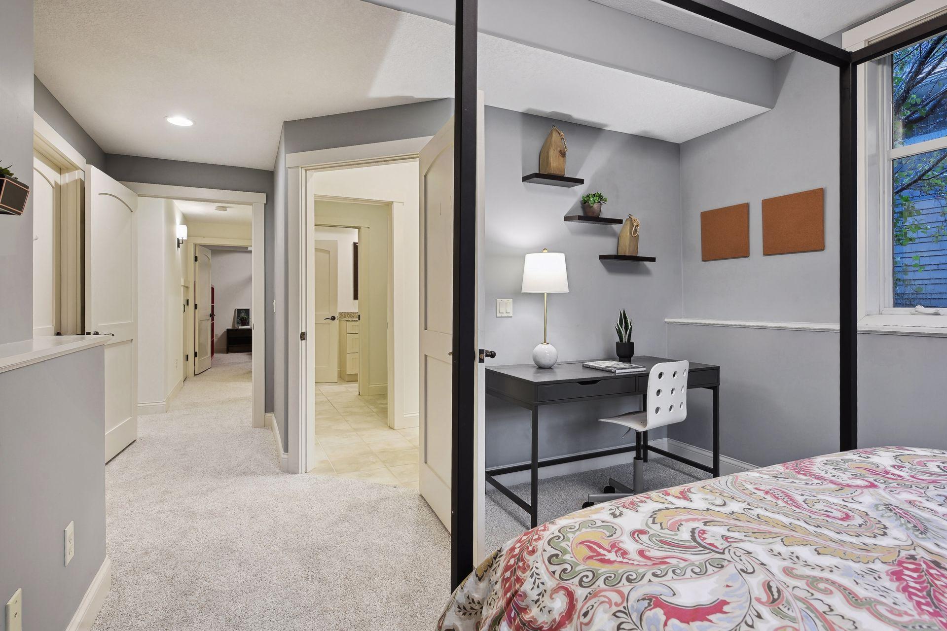 5140 Greenwood Circle