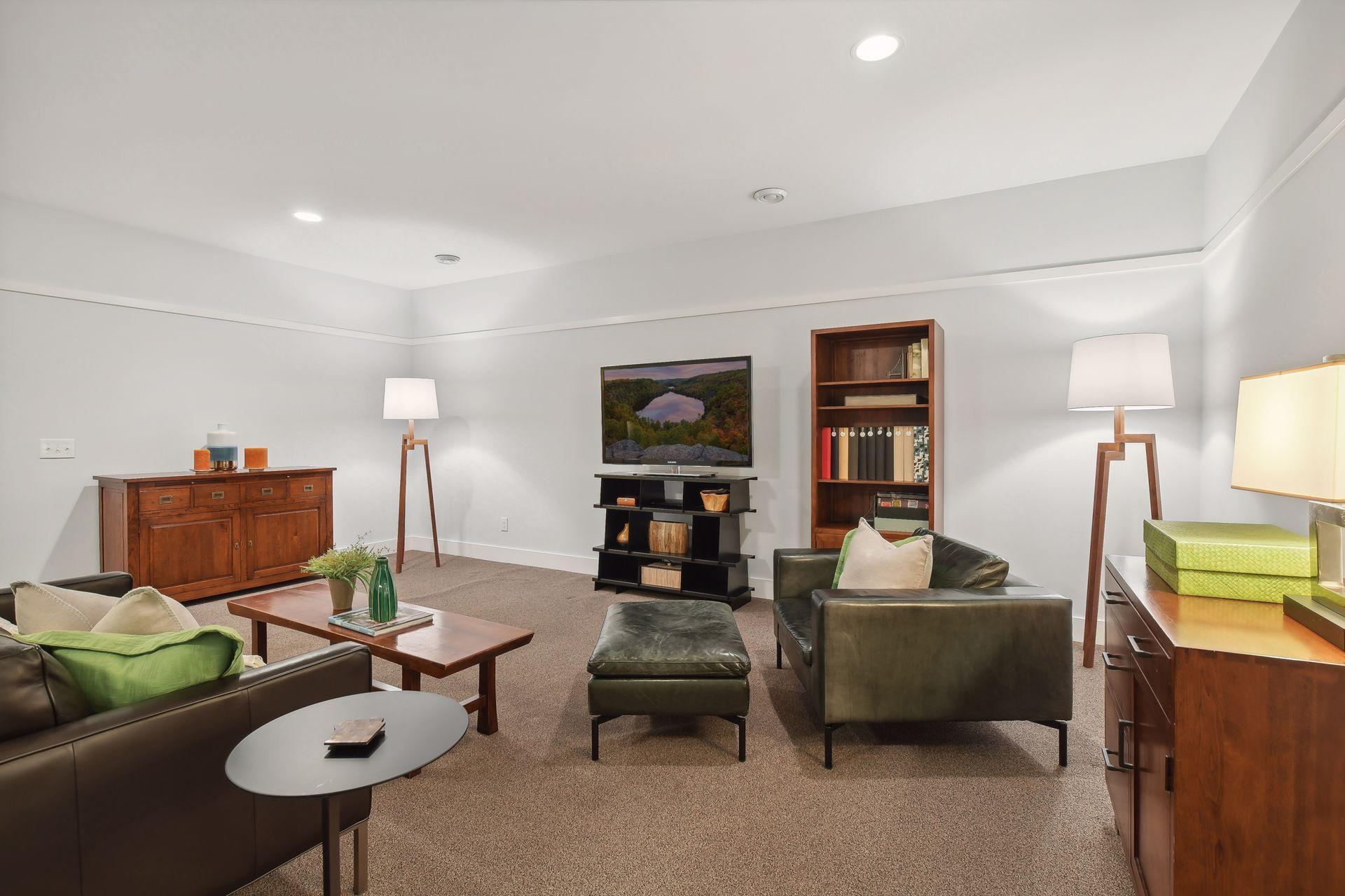 4524 Zenith Avenue S