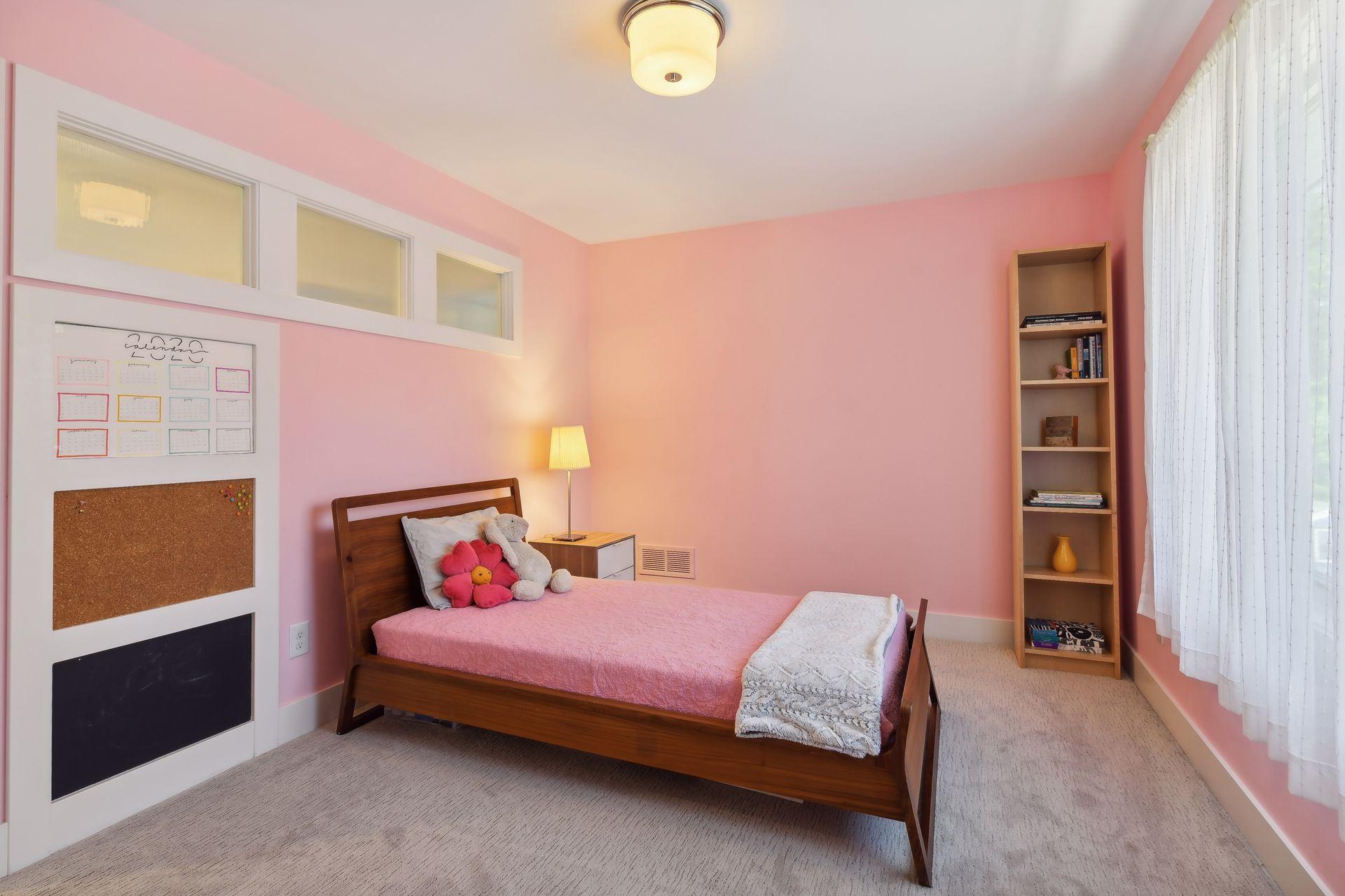 4524 Zenith Avenue S