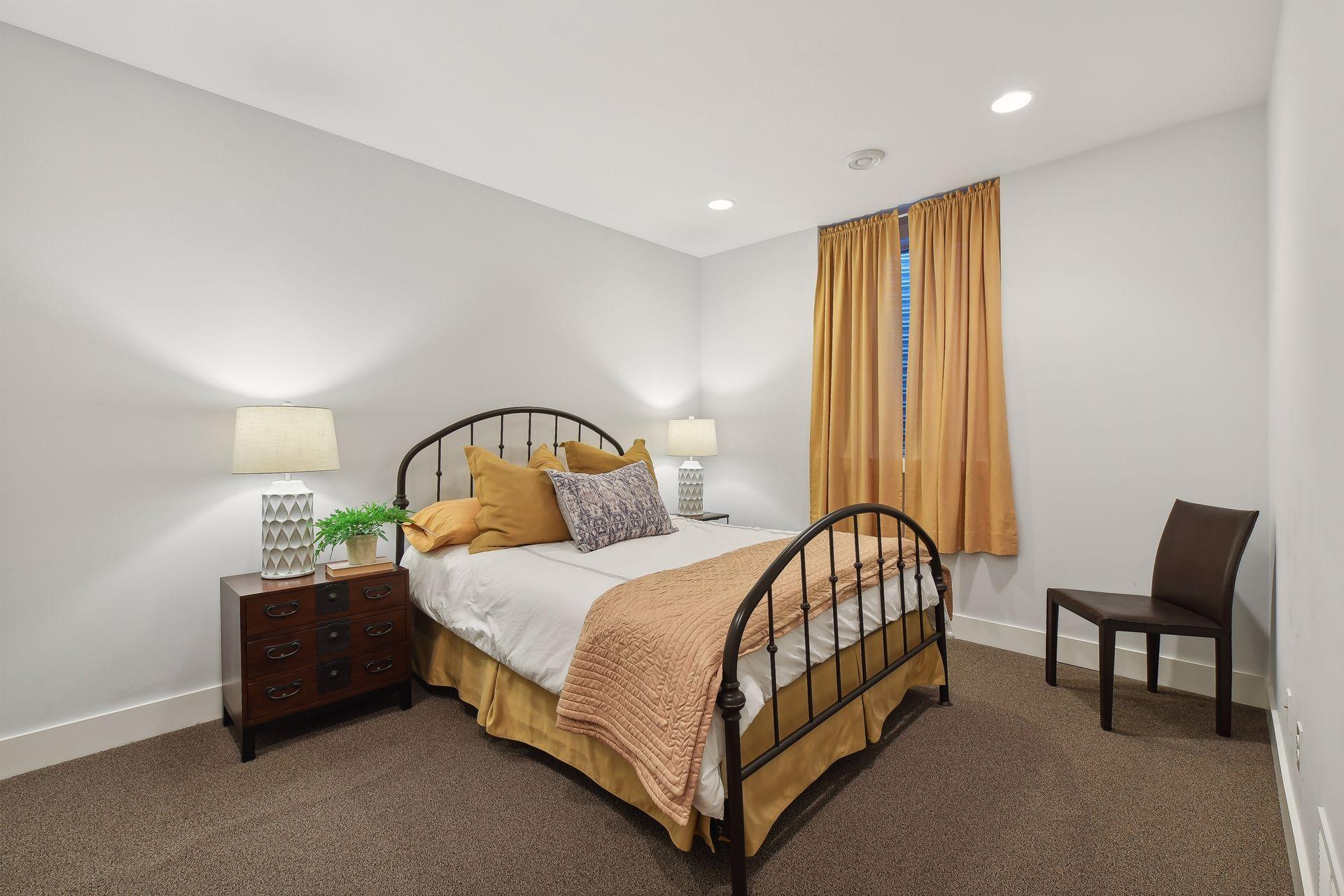 4524 Zenith Avenue S