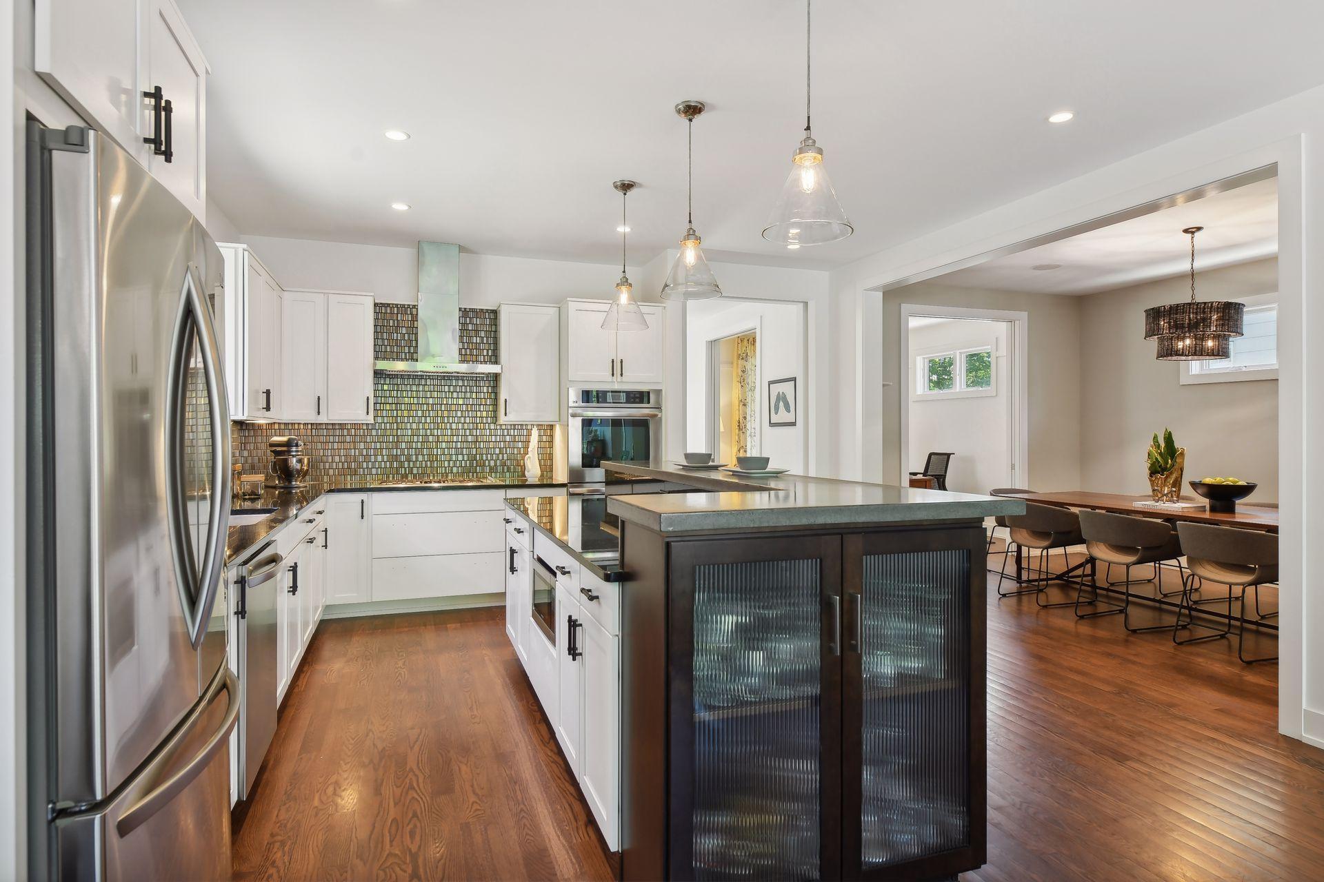 4524 Zenith Avenue S