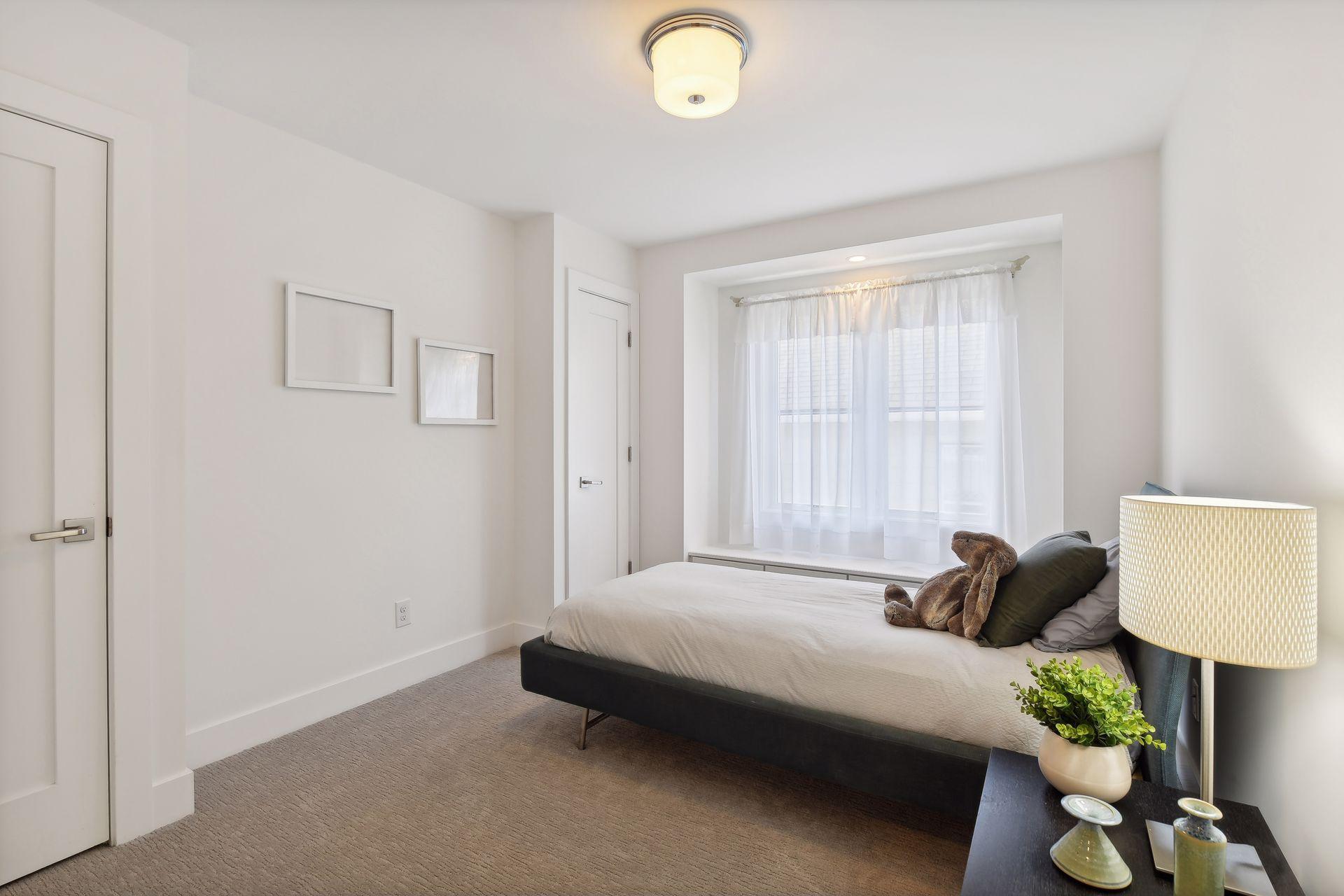 4524 Zenith Avenue S