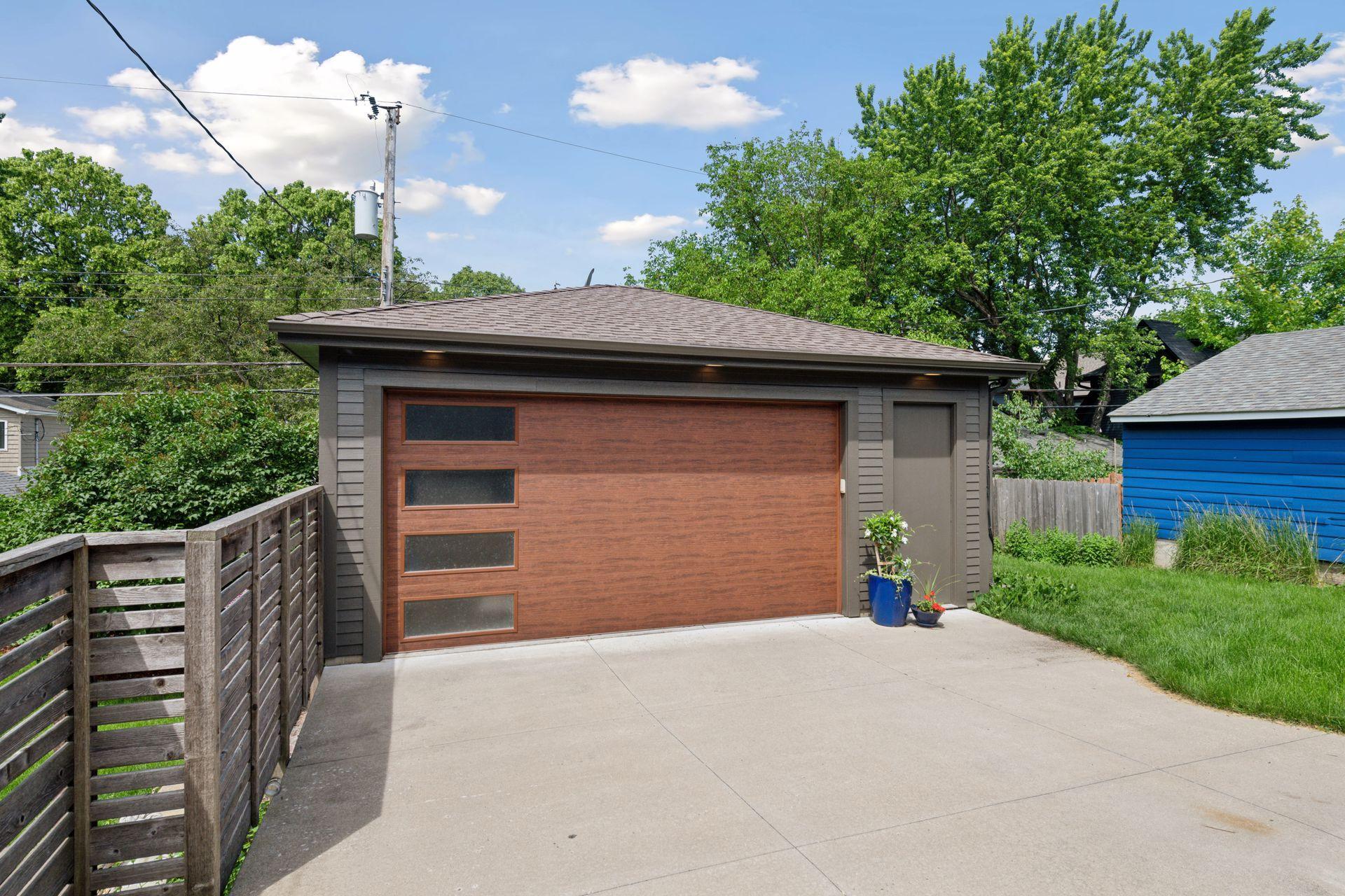 4524 Zenith Avenue S