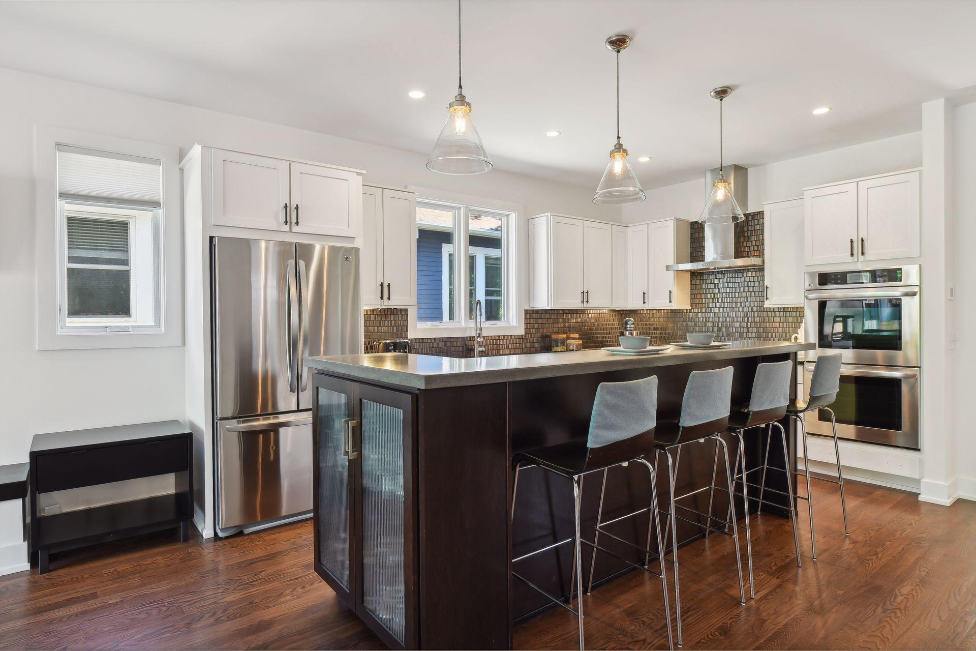 4524 Zenith Avenue S