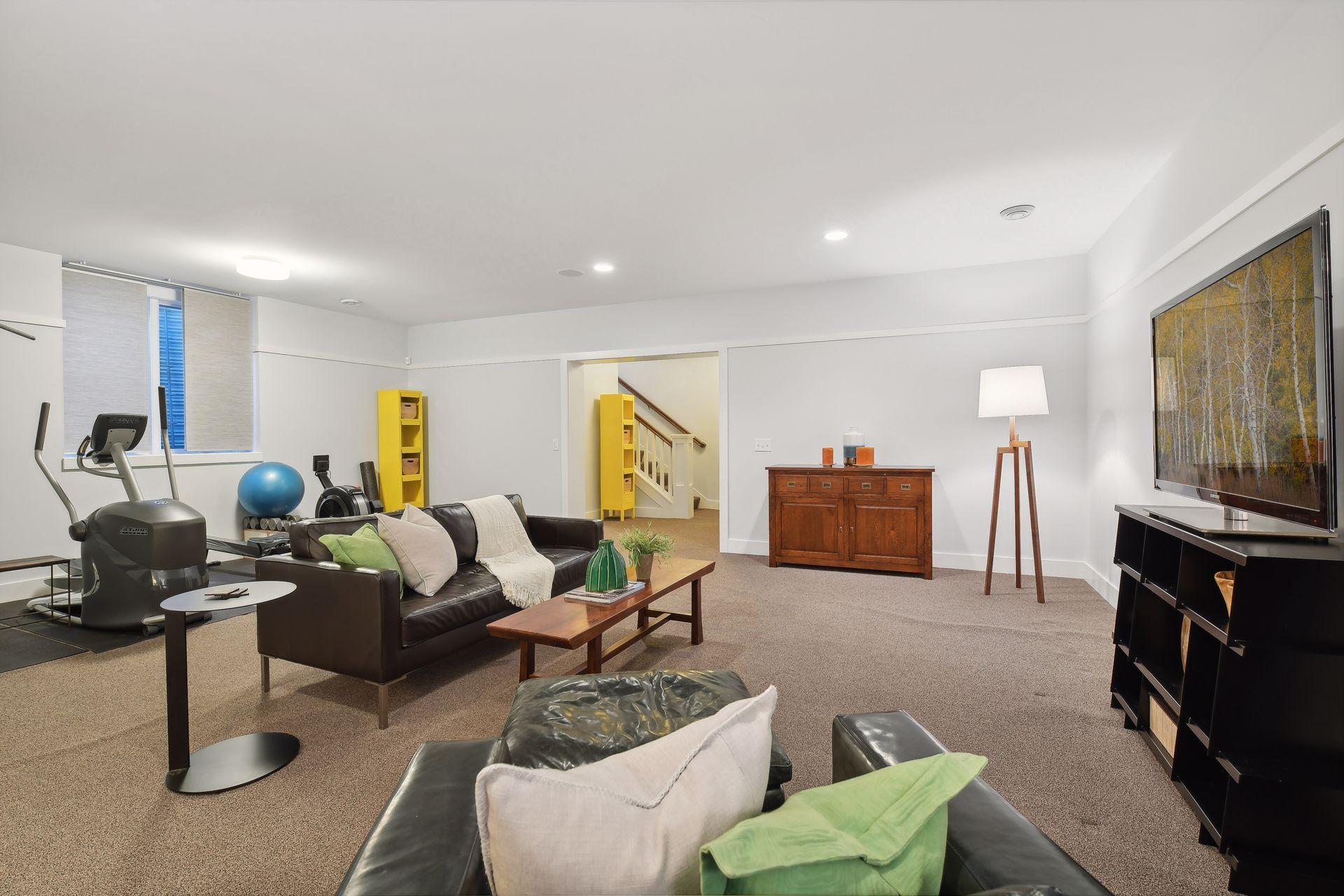 4524 Zenith Avenue S