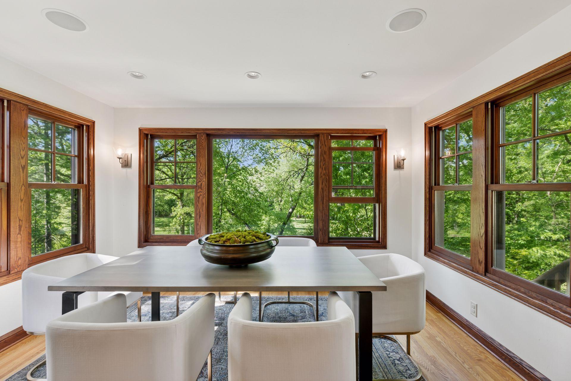 2114 W 53rd Street