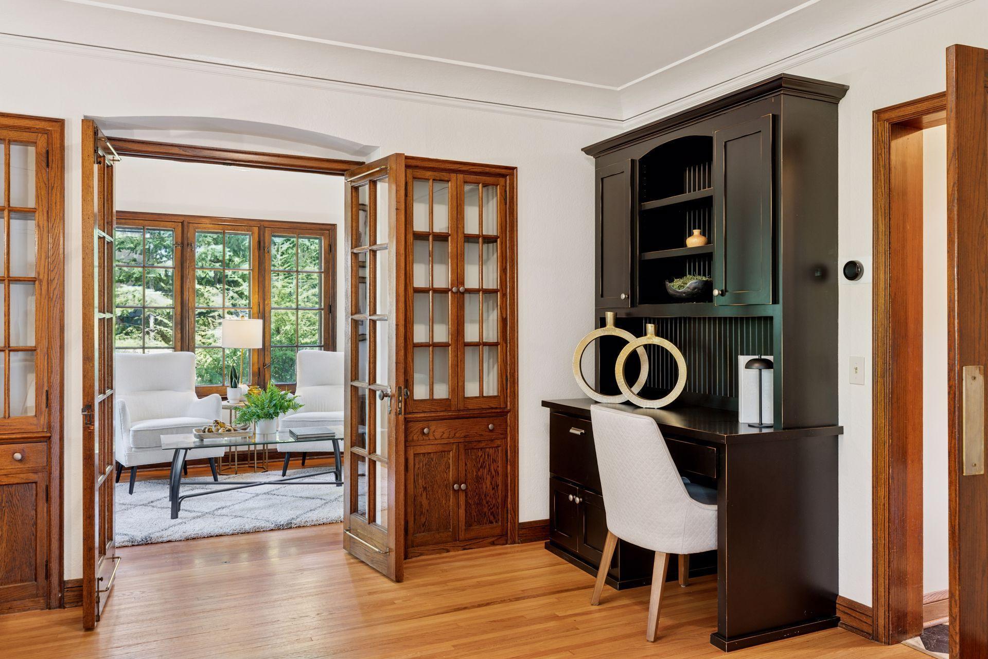 2114 W 53rd Street