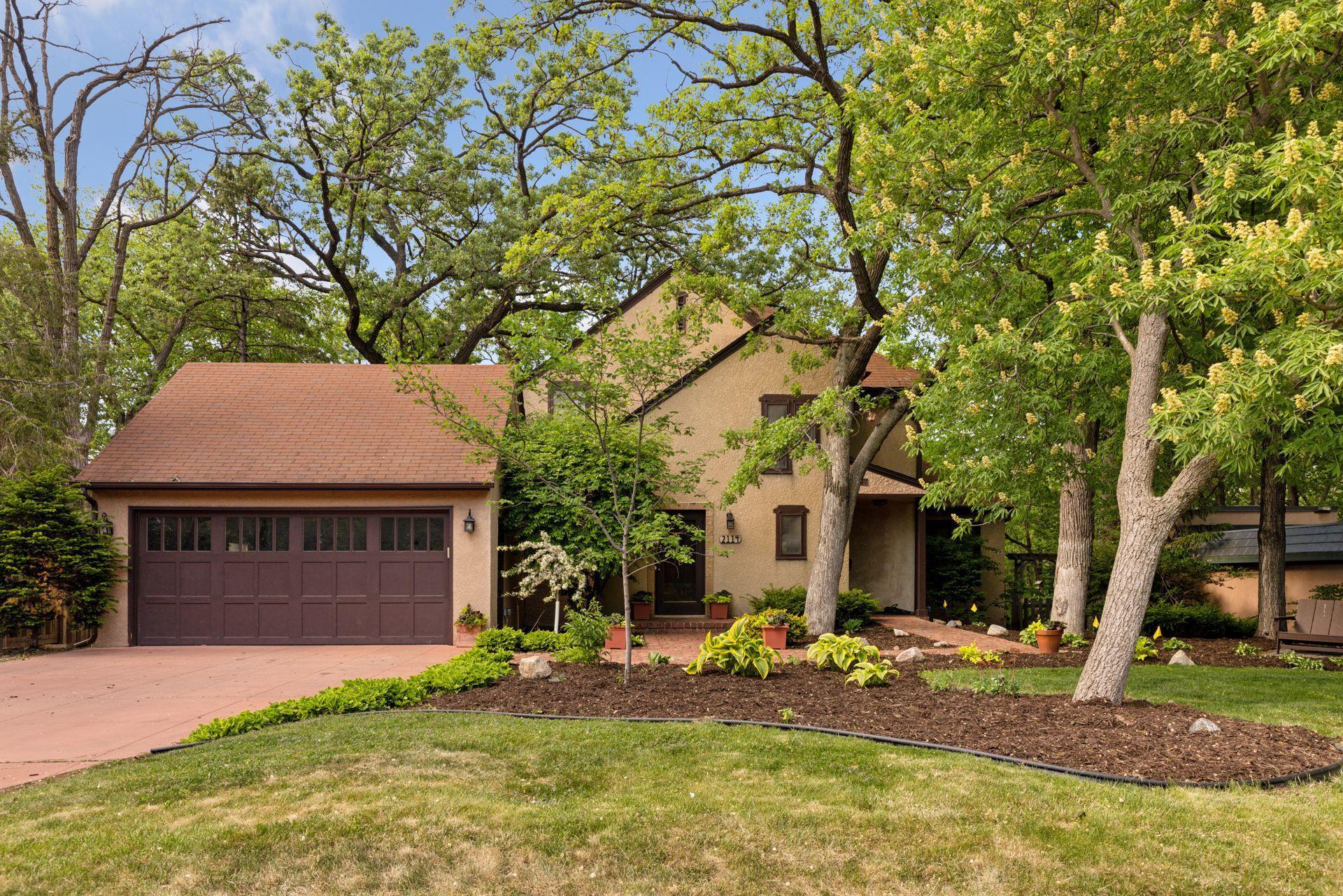 2114 W 53rd Street