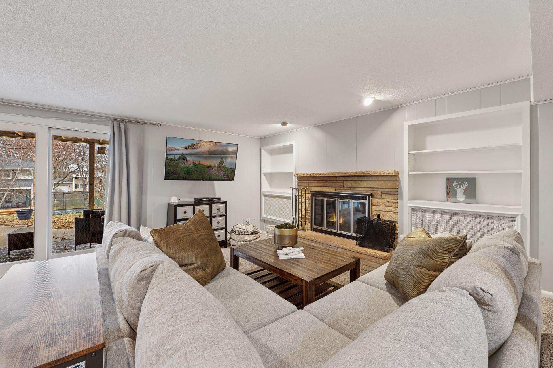 6146 Arctic Way