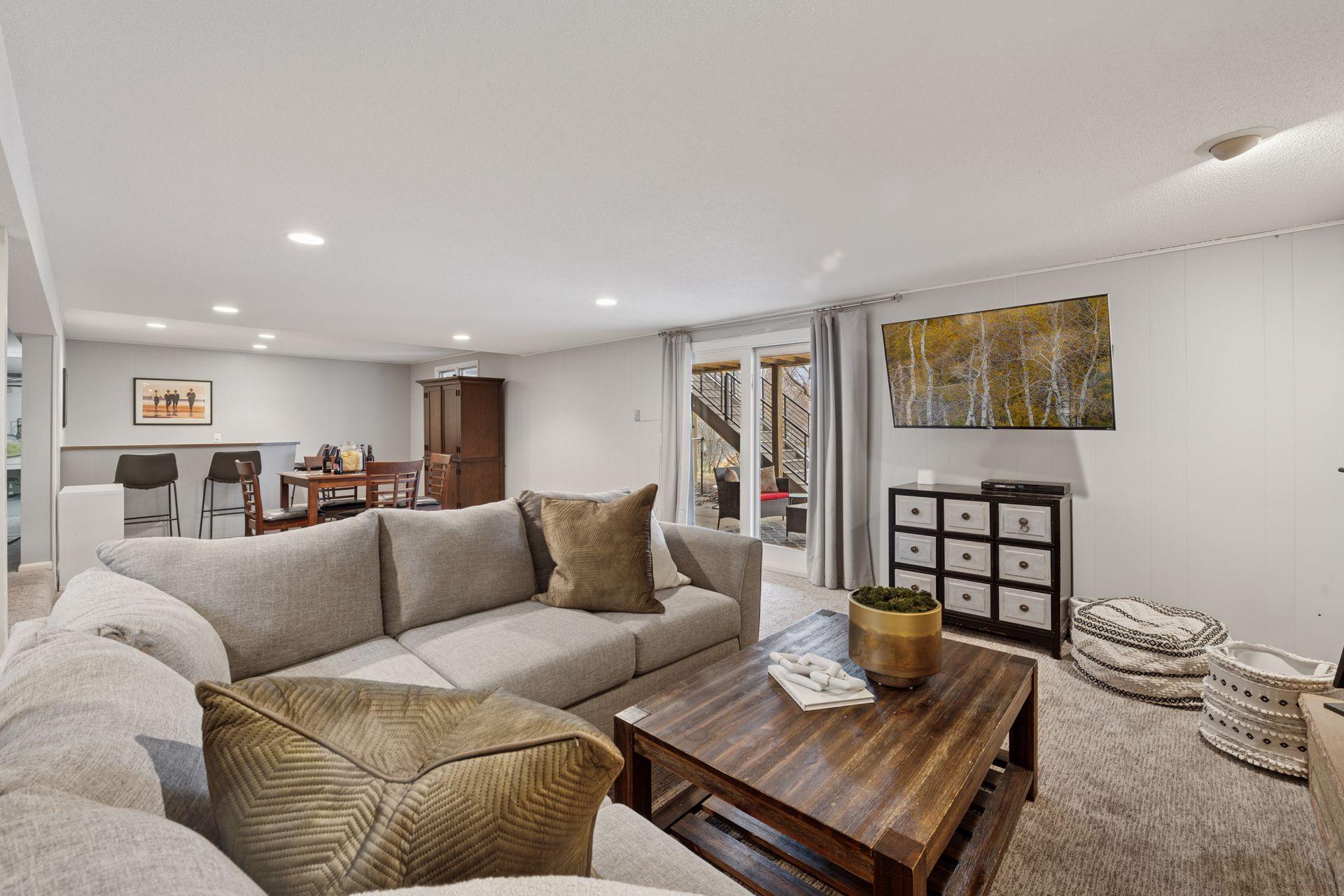 6146 Arctic Way